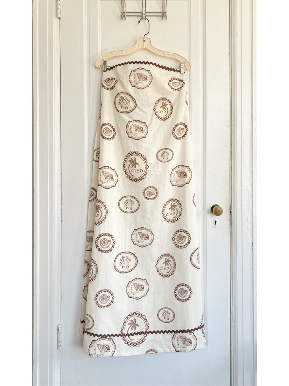 Kivari • Anthropologie Ciao Strapless Maxi Dress white linen print rickrack - Picture 2 of 15